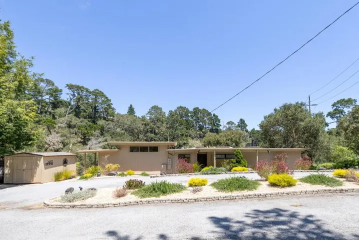 24875 N Carmel Hills Drive, Carmel, California 93923