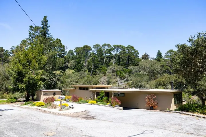 24875 N Carmel Hills Drive, Carmel, California 93923