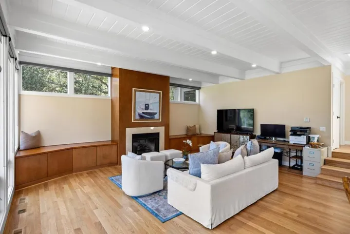 24875 N Carmel Hills Drive, Carmel, California 93923