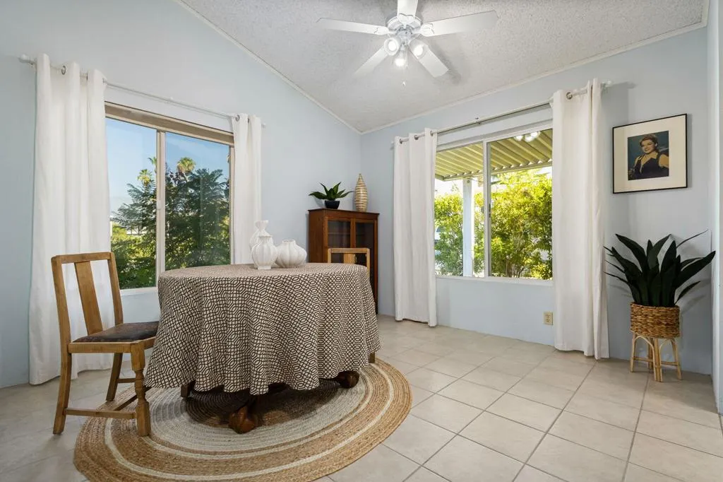 73450 Country Club Dr., spc 33