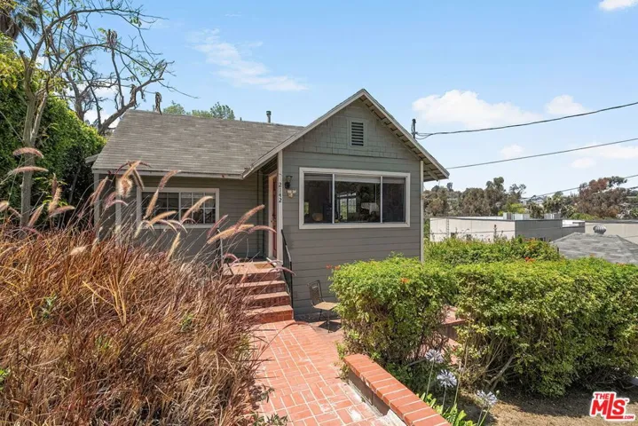 2142 Baxter Street, Los Angeles, California 90039