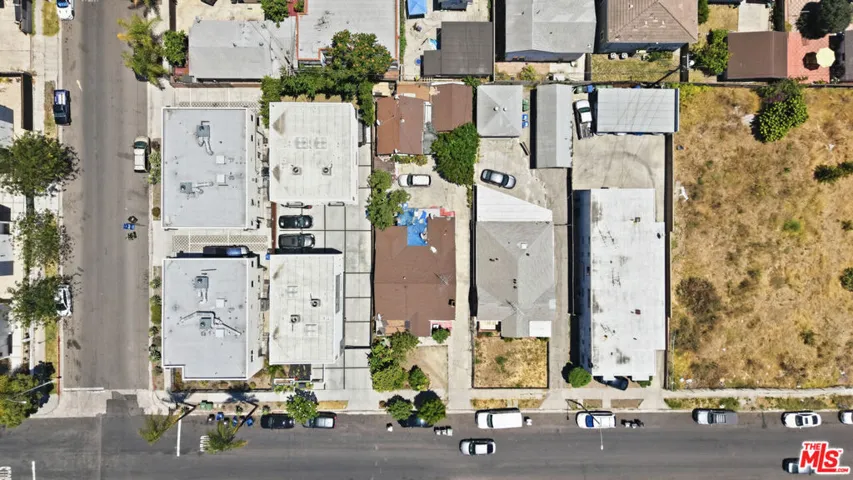 472 N Oxford Avenue, Los Angeles, California 90004