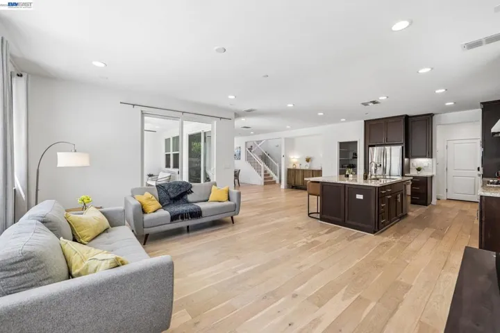 1111 S Jacobs Dr, Mountain House, California 95391