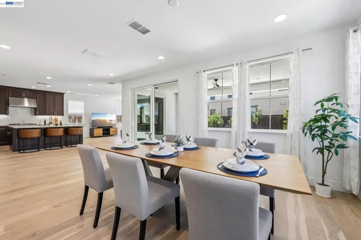 1111 S Jacobs Dr, Mountain House, California 95391