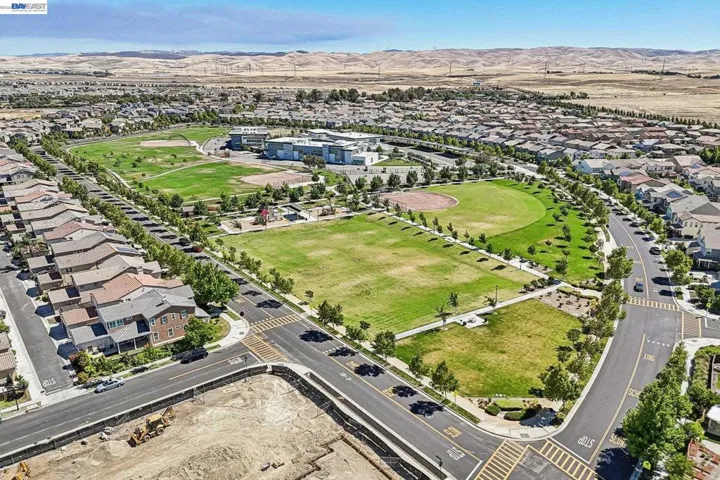 1111 S Jacobs Dr, Mountain House, California 95391
