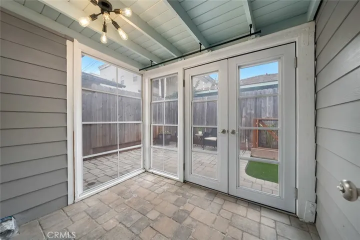 214 Boeker Avenue, Pismo Beach, California 93449