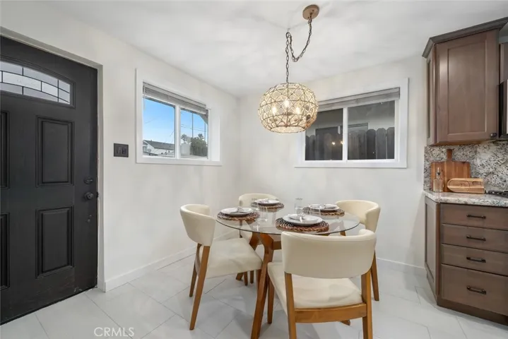 214 Boeker Avenue, Pismo Beach, California 93449