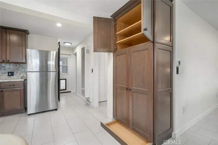 214 Boeker Avenue, Pismo Beach, California 93449
