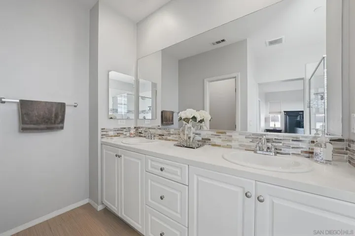 310 Dahlia Way, El Cajon, California 92020