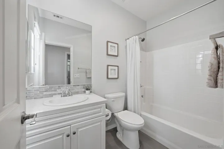 310 Dahlia Way, El Cajon, California 92020