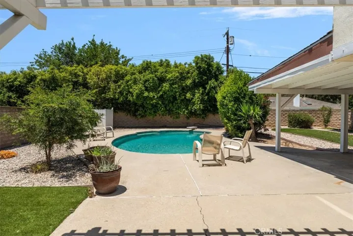 8371 Faust Avenue, West Hills, California 91304