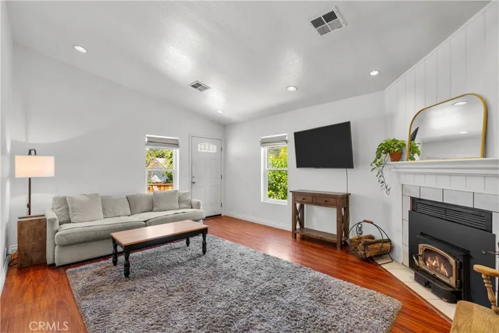 284 Heavenly Valley, Newbury Park, California 91320