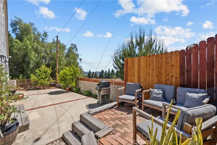 284 Heavenly Valley, Newbury Park, California 91320