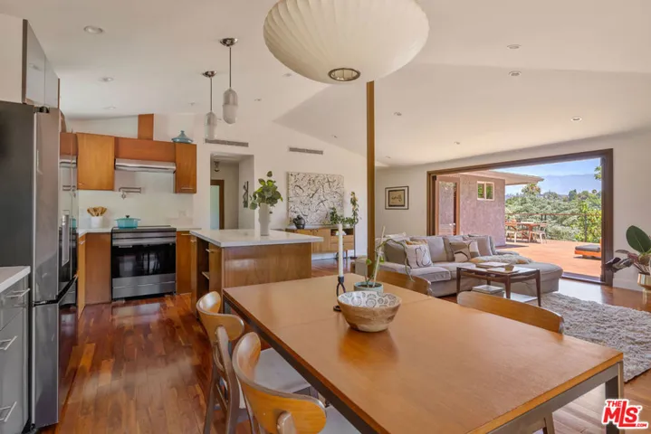 4801 Sonata Lane, Los Angeles, California 90042