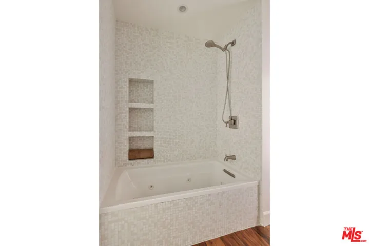 4801 Sonata Lane, Los Angeles, California 90042