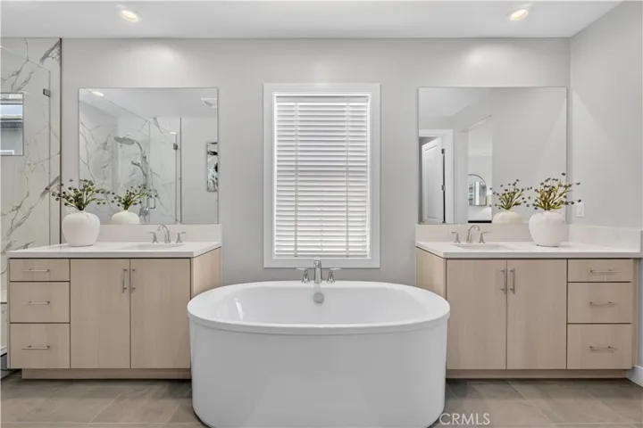 120 Mulberry, Lake Forest, California 92630