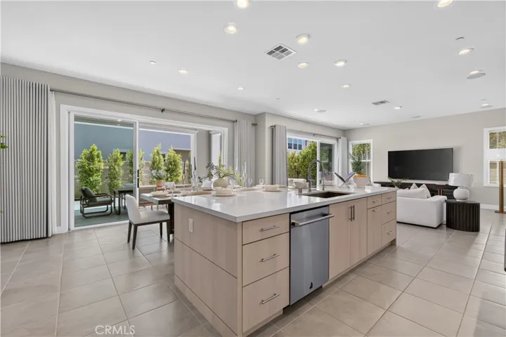 120 Mulberry, Lake Forest, California 92630
