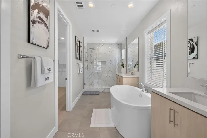120 Mulberry, Lake Forest, California 92630