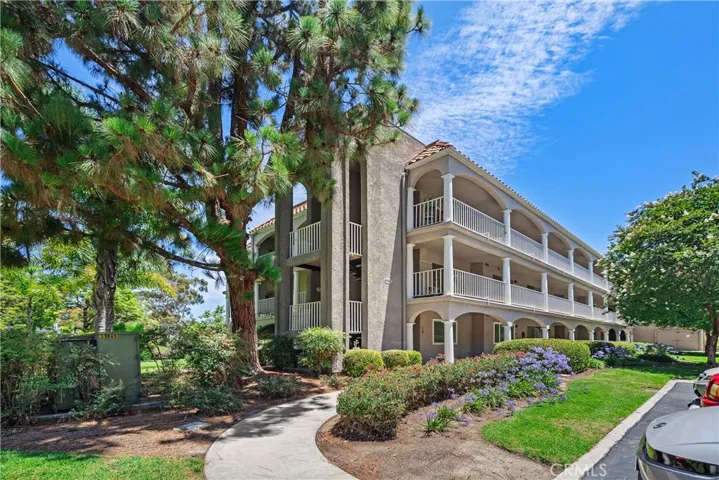 4025 Calle Sonora Este 2c, Laguna Woods, California 92637