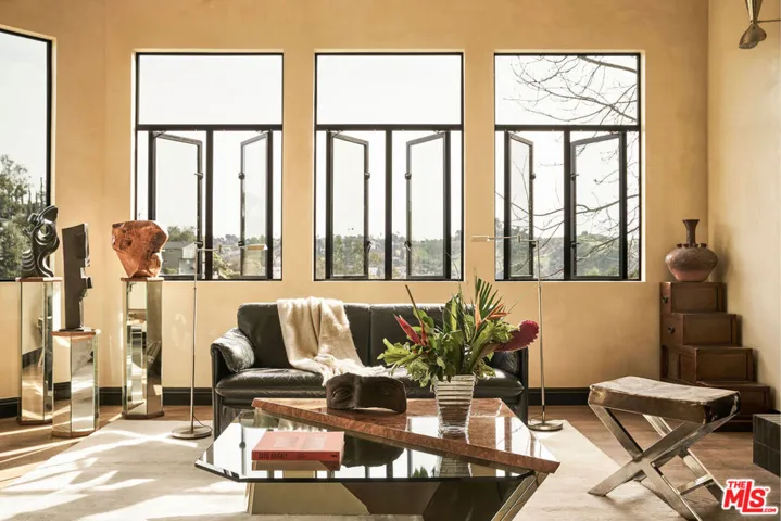 3761 Glenalbyn Drive, Los Angeles, California 90065