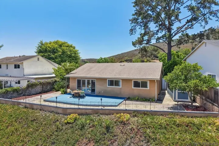 15333 Calle Juanito, San Diego, California 92129