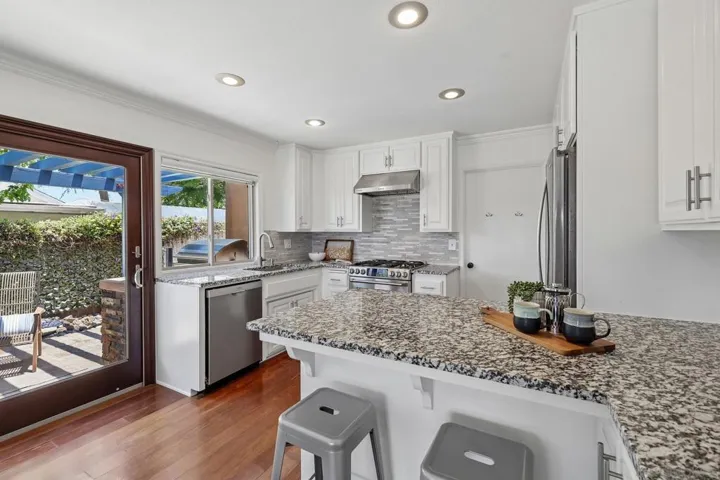 15333 Calle Juanito, San Diego, California 92129
