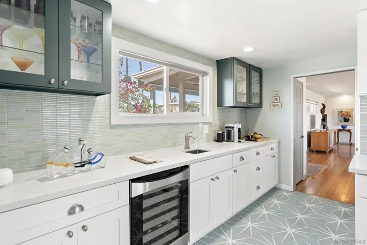 4675 Munroe, La Mesa, California 91942
