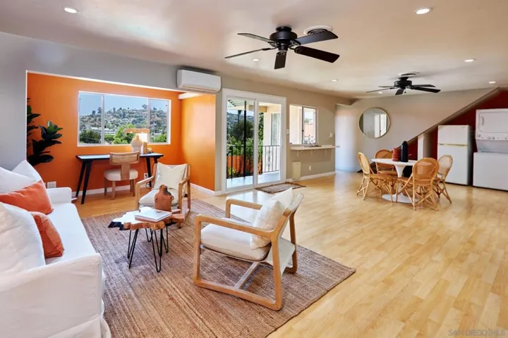 4675 Munroe, La Mesa, California 91942