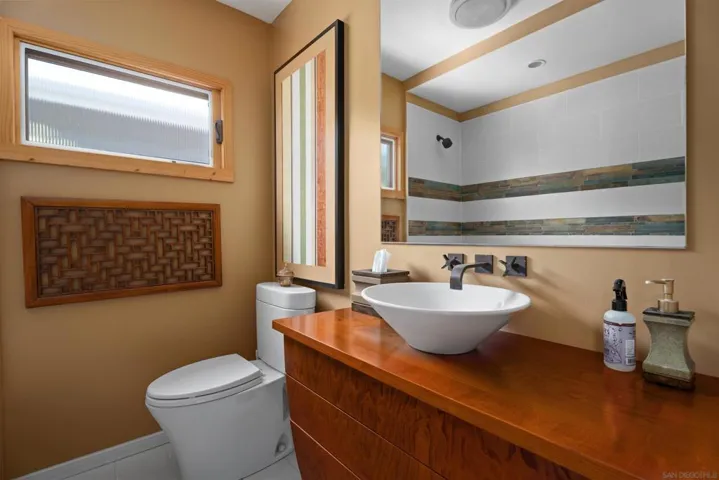 2579 Grandview Street, San Diego, California 92110