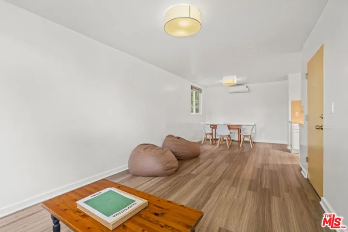 511 Rialto Avenue 1, Venice, California 90291