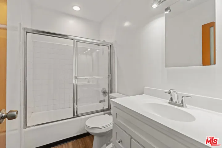 511 Rialto Avenue 1, Venice, California 90291