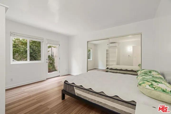 511 Rialto Avenue 1, Venice, California 90291