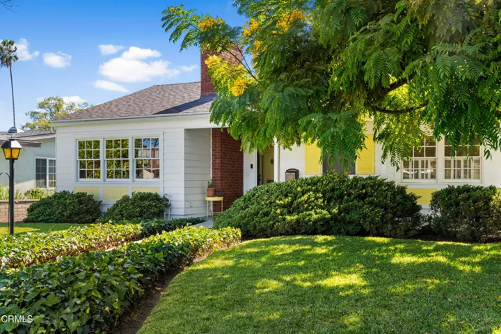 Robinhood Ave-30
