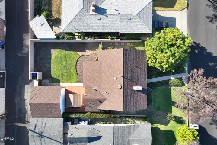 Robinhood Ave-8