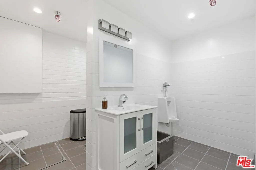 6949 La Tijera Boulevard C2, Los Angeles, California 90045 — photo 5