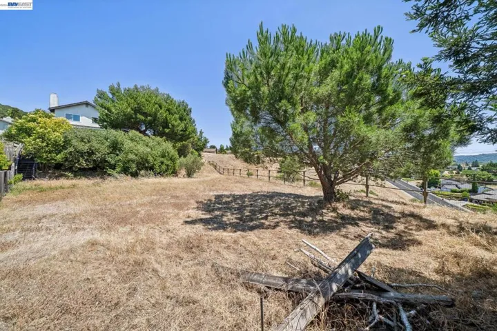 4618 Setting Sun Dr, Richmond, California 94803