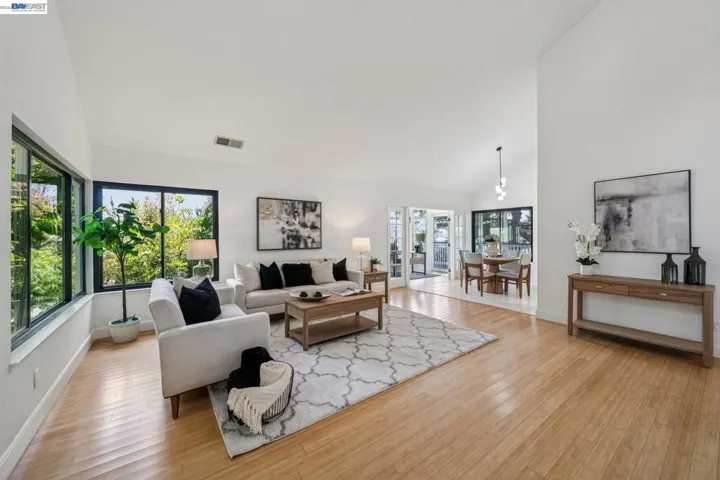 4618 Setting Sun Dr, Richmond, California 94803