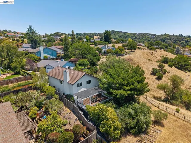 4618 Setting Sun Dr, Richmond, California 94803