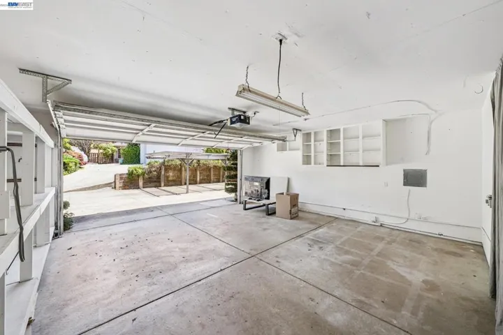 4618 Setting Sun Dr, Richmond, California 94803