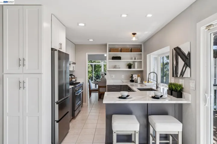 4618 Setting Sun Dr, Richmond, California 94803