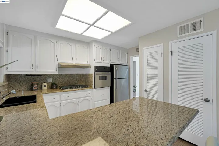 2333 Darwin St, Hayward, California 94545