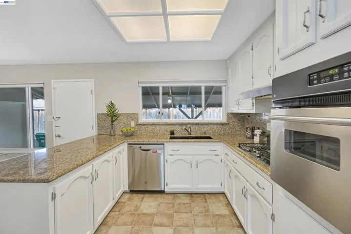 2333 Darwin St, Hayward, California 94545