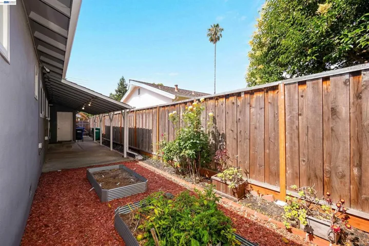 2333 Darwin St, Hayward, California 94545