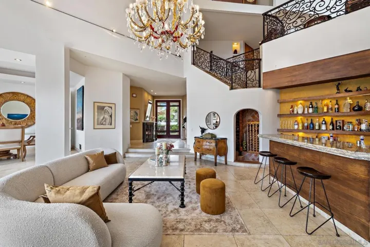35 Buccaneer Way, Coronado, California 92118