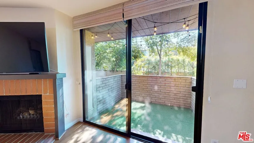 21930 Marylee Street 97, Woodland Hills, California 91367