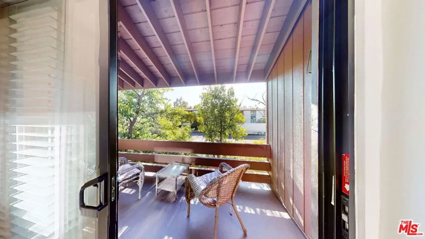 21930 Marylee Street 97, Woodland Hills, California 91367