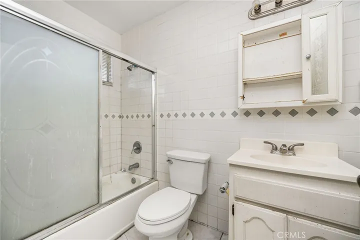 14519 Dinard, Norwalk, California 90650