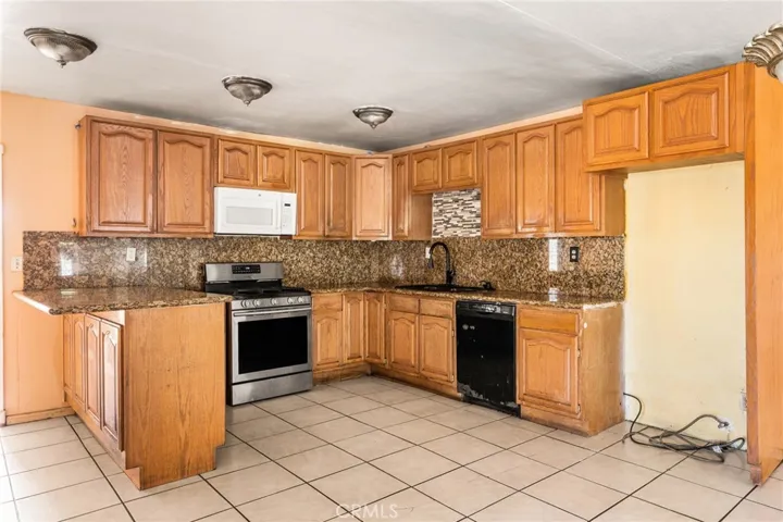 14519 Dinard, Norwalk, California 90650
