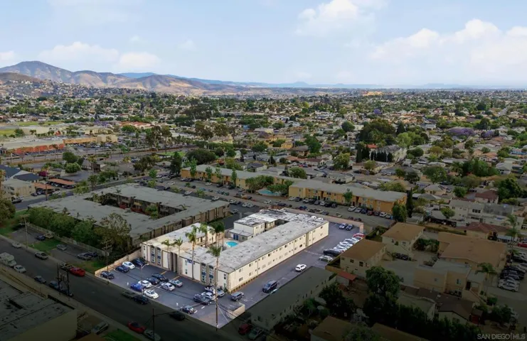 7645 Pacific Ave, Lemon Grove, California 91945