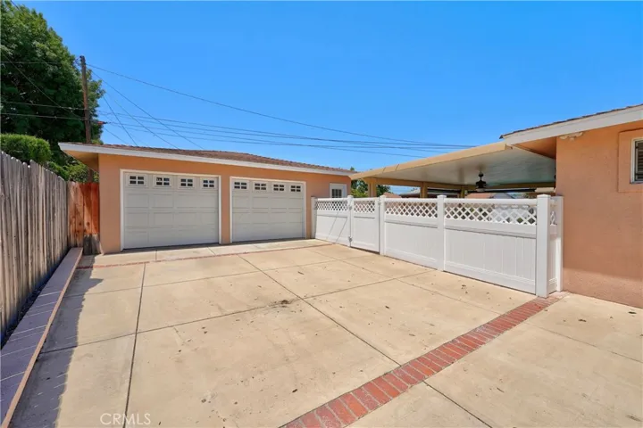 1410 Kellogg, Corona, California 92879